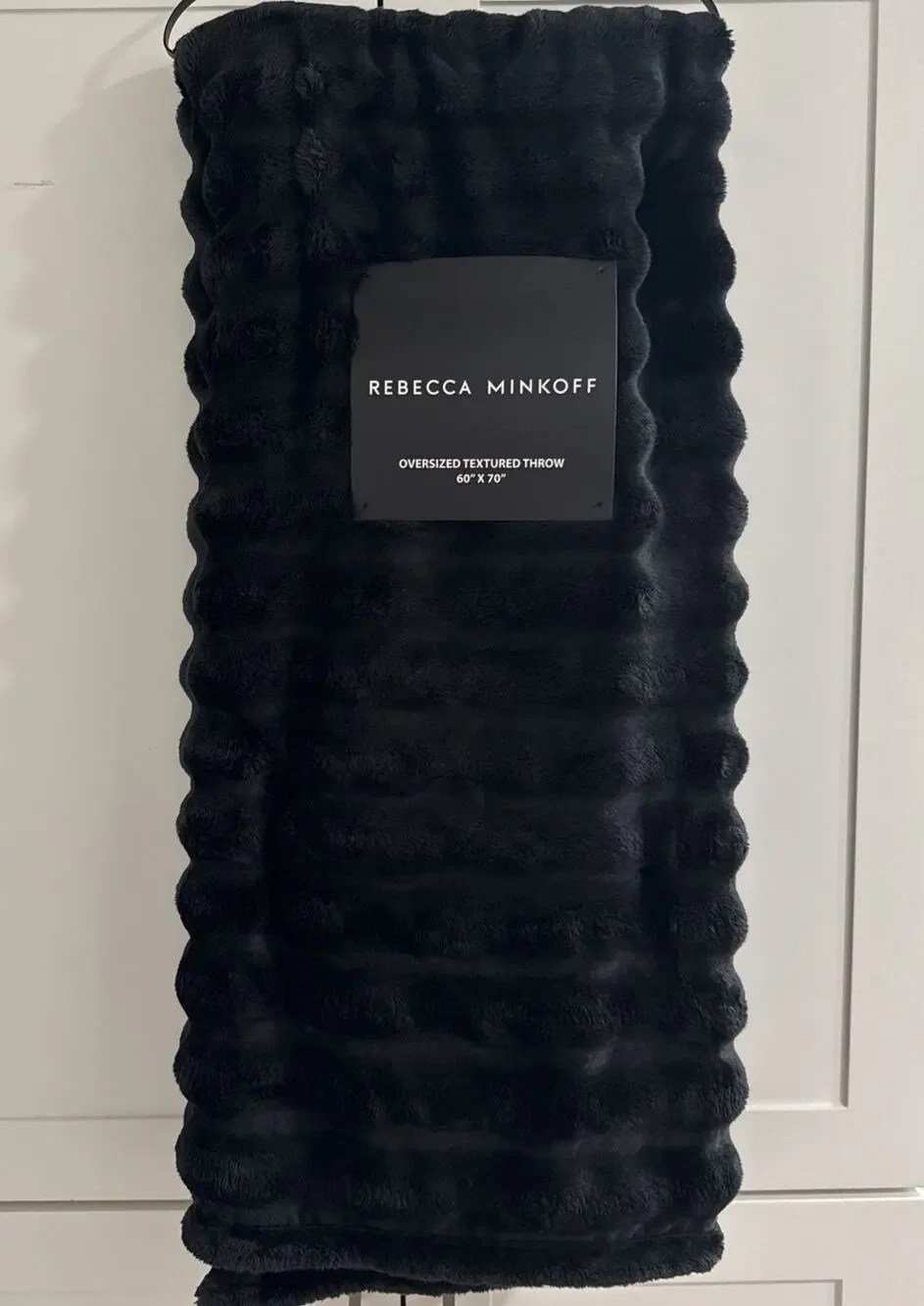 Rebecca Minkoff Solid BLACK Textured 60x70 Oversized Plush Throw Blanket NEW